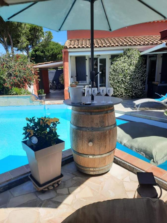 Hebergement Chambre D'Hotes Grau Du Roi Mas Des Marines Piscine Adult Only Le Grau-du-Roi Eksteriør bilde